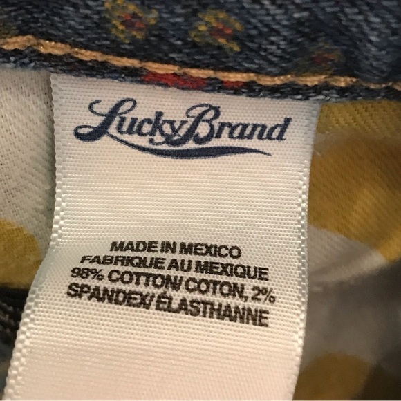 Lucky Brand Riley Adorable Floral Raw Frayed Hem Denim Jean Shorts Size 8 / 29 - Picture 9 of 9